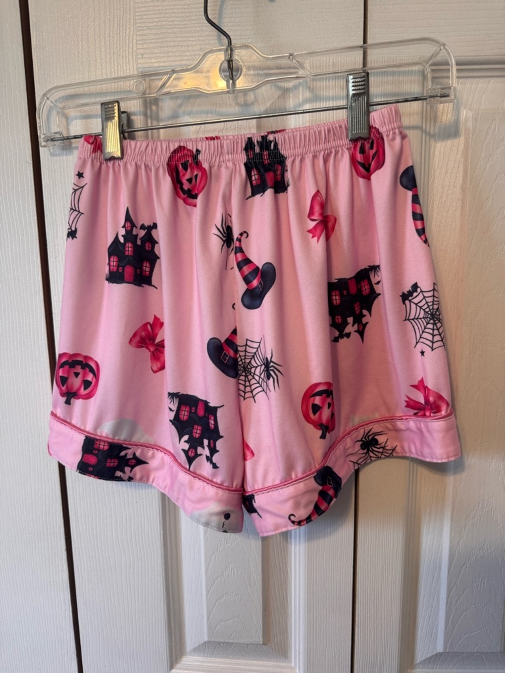Pink Halloween Print Shorts Pajama 2Piece Set Size Small - Picture 11 of 16